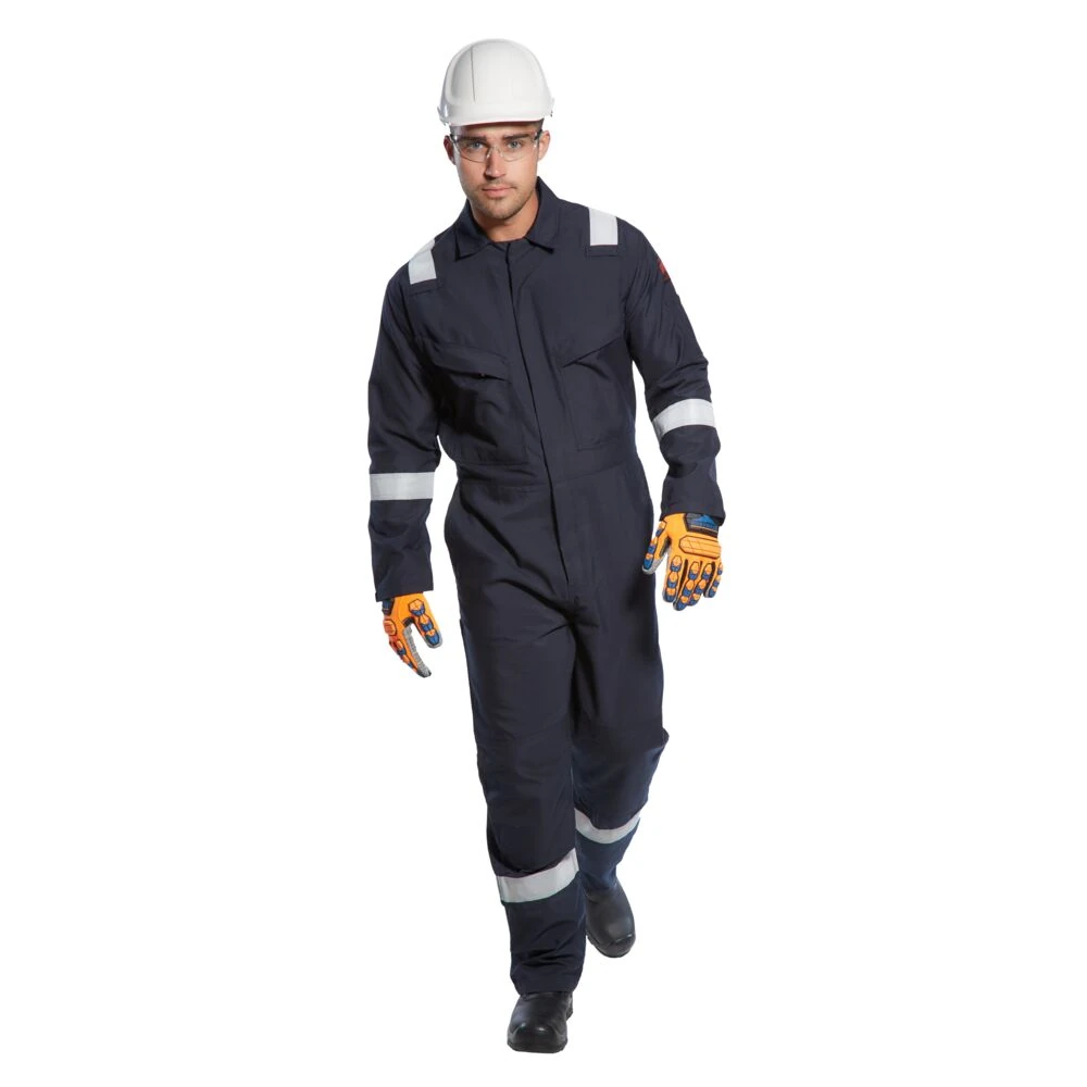 Φωτογραφία με μοντέλο του AF53 - Φόρμα Araflame Gold σε Navy χρώμα