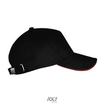 Φωτογραφία προφίλ από Long Beach - Πεντάφυλλο καπέλο τζόκεϊ σε χρώμα Black-Red