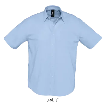 Φωτογραφία από μπροστά από Brisbane - Ανδρικό κοντομάνικο πουκάμισο oxford σε χρώμα Sky Blue